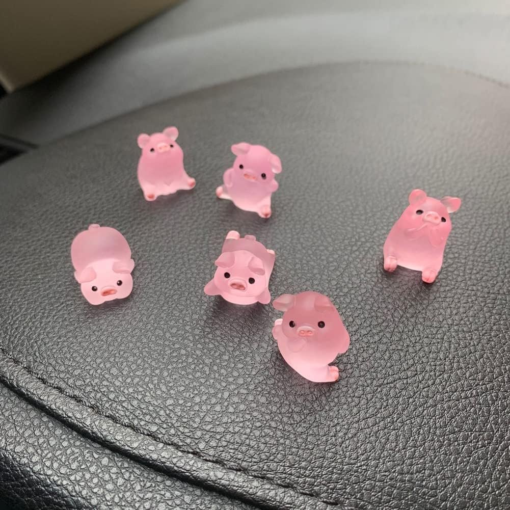 5pcs Cute Pink Pig Dolls Car Dashboard Decorative Pig Statue Decoration Resin Pig Desktop Figurines Decoration Craft for Car Home Desk Collectible Dolls Home Supplies